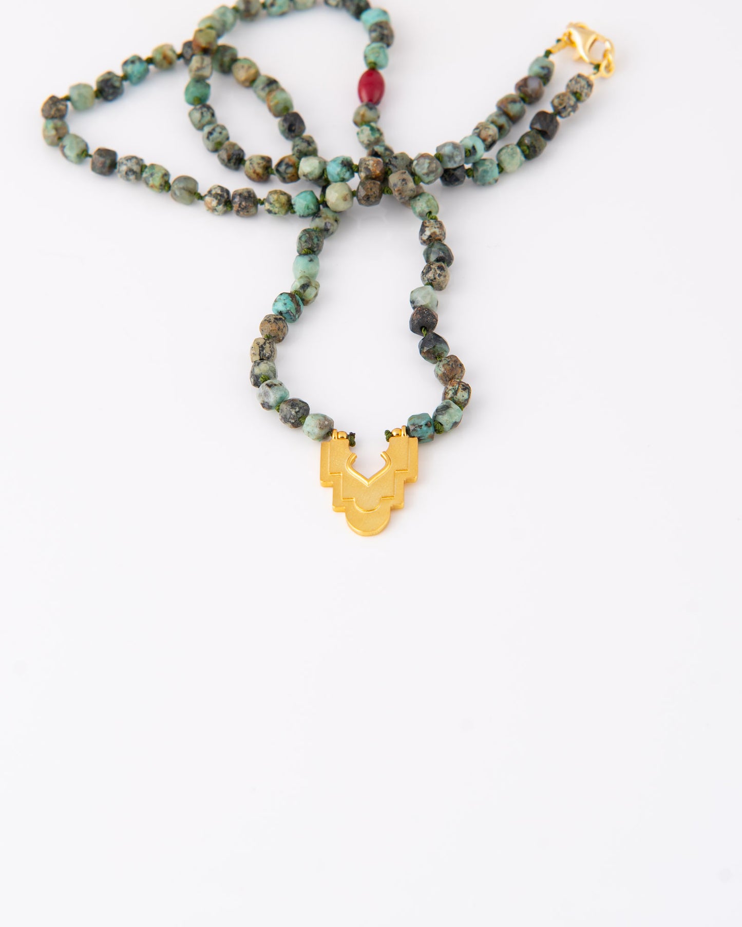 Iwan African Turquoise & Coral Κολιέ