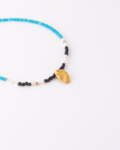 Χειροποίητο κολιέ Abalone Beaded Gemstones Beaded Apatite & Lava της ANV Jewelry.