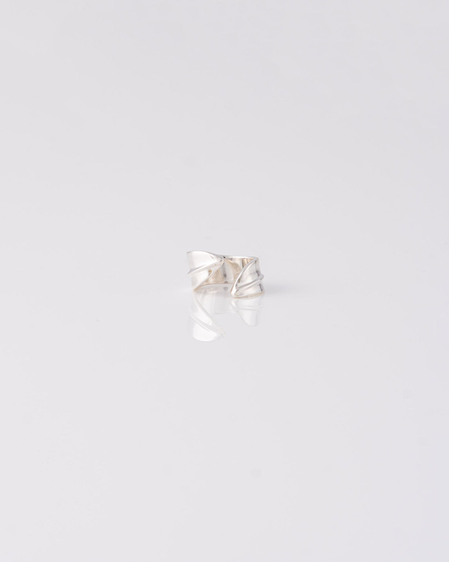 Aura Ear Cuff