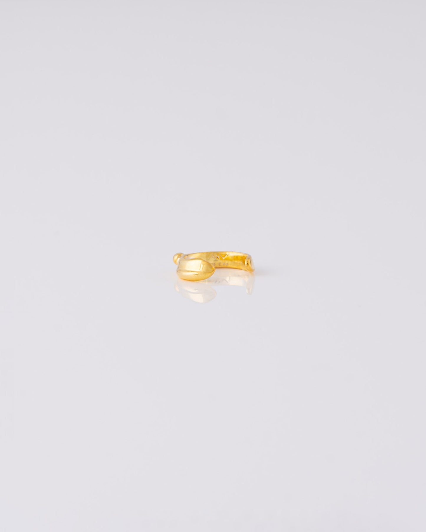 Dot Ear Cuff