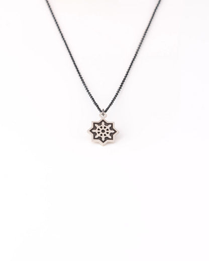 Tara Eight-Pointed Star Κολιέ