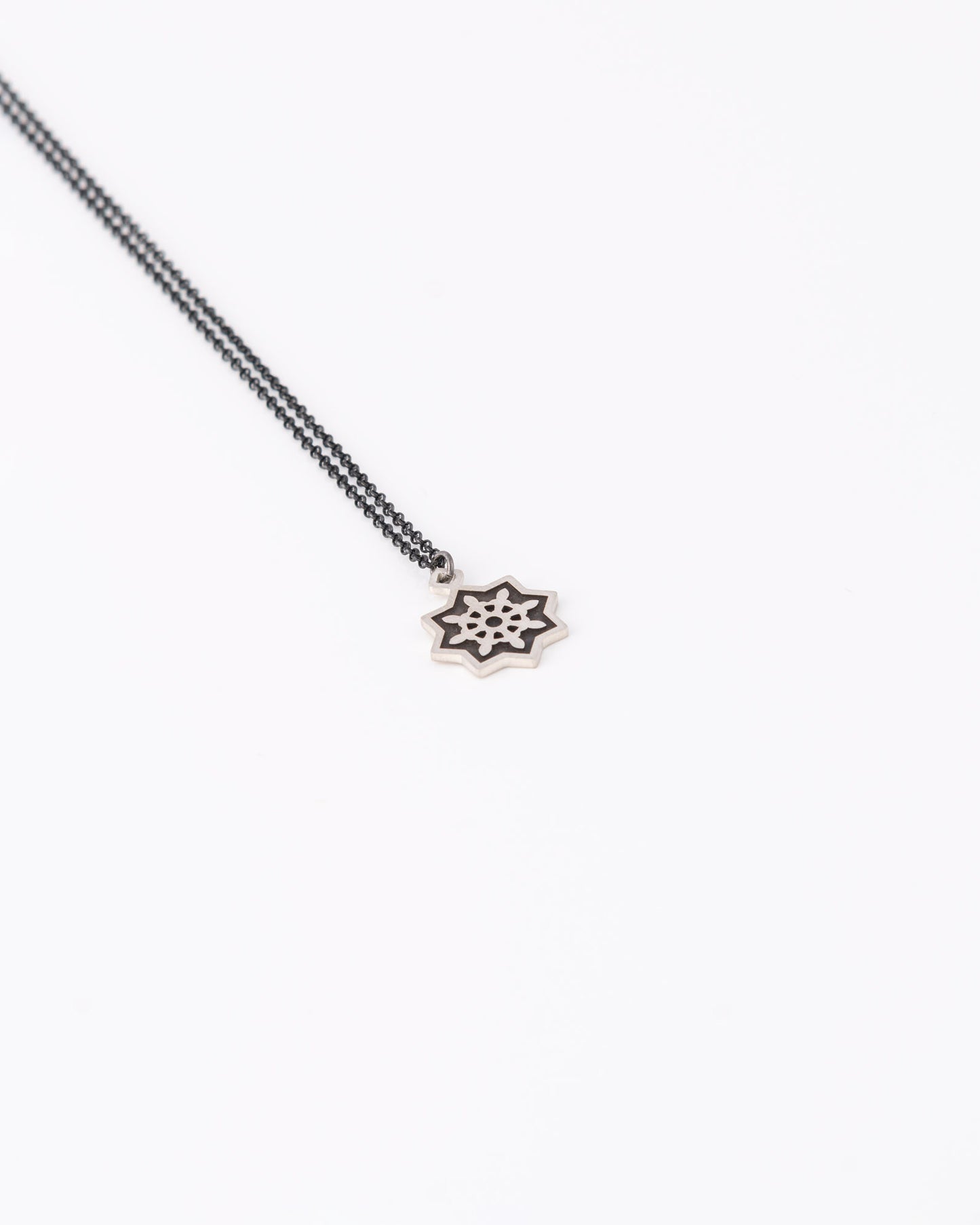 Tara Eight-Pointed Star Κολιέ